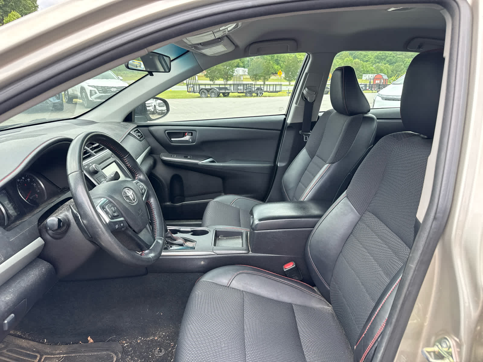 2016 Toyota Camry SE