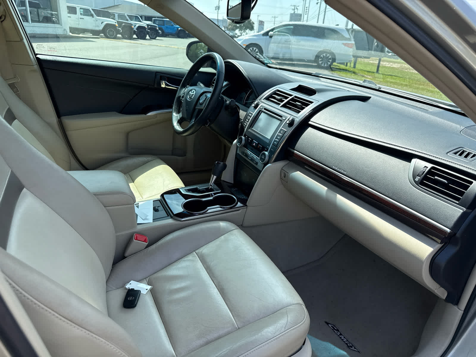 2014 Toyota Camry XLE