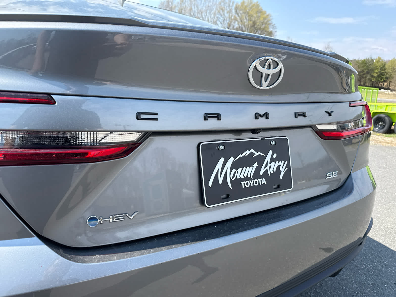 2025 Toyota Camry SE