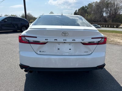 2025 Toyota Camry SE