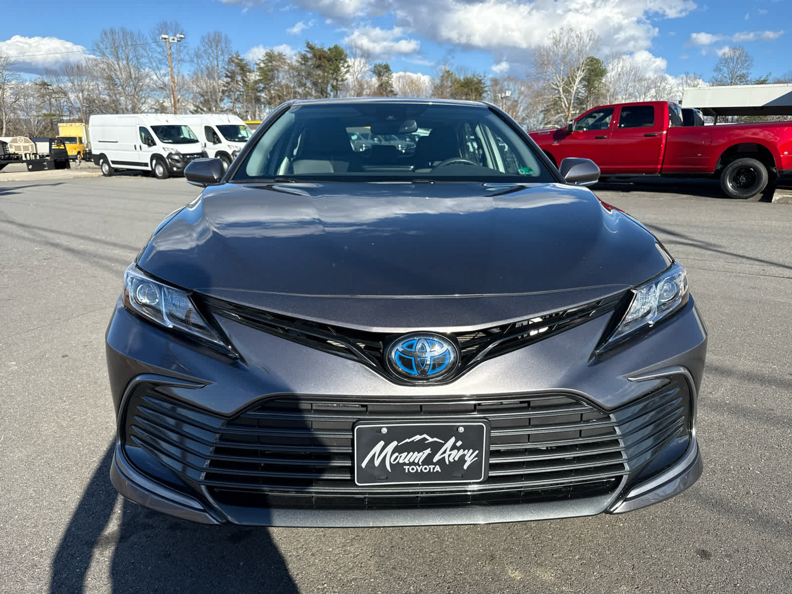 2024 Toyota Camry Hybrid LE