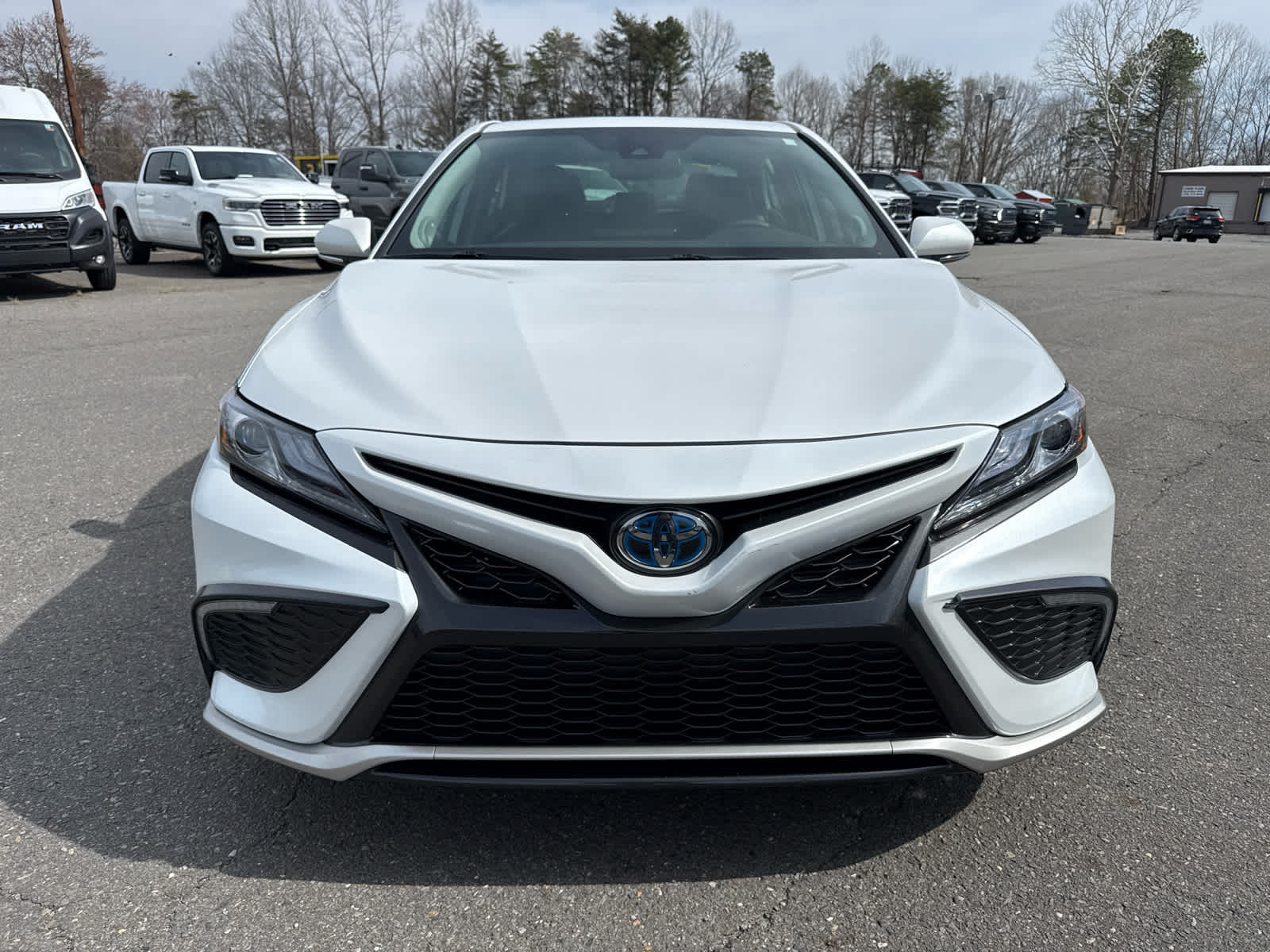 2024 Toyota Camry Hybrid XSE