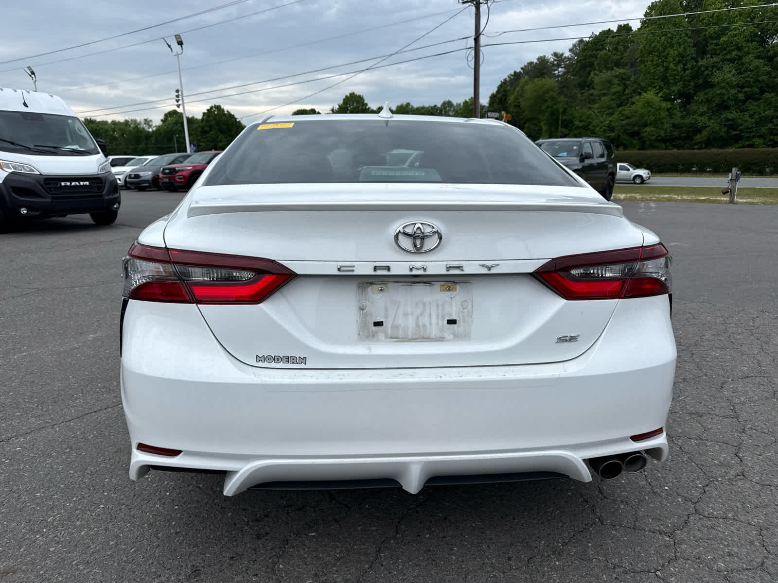 2024 Toyota Camry SE