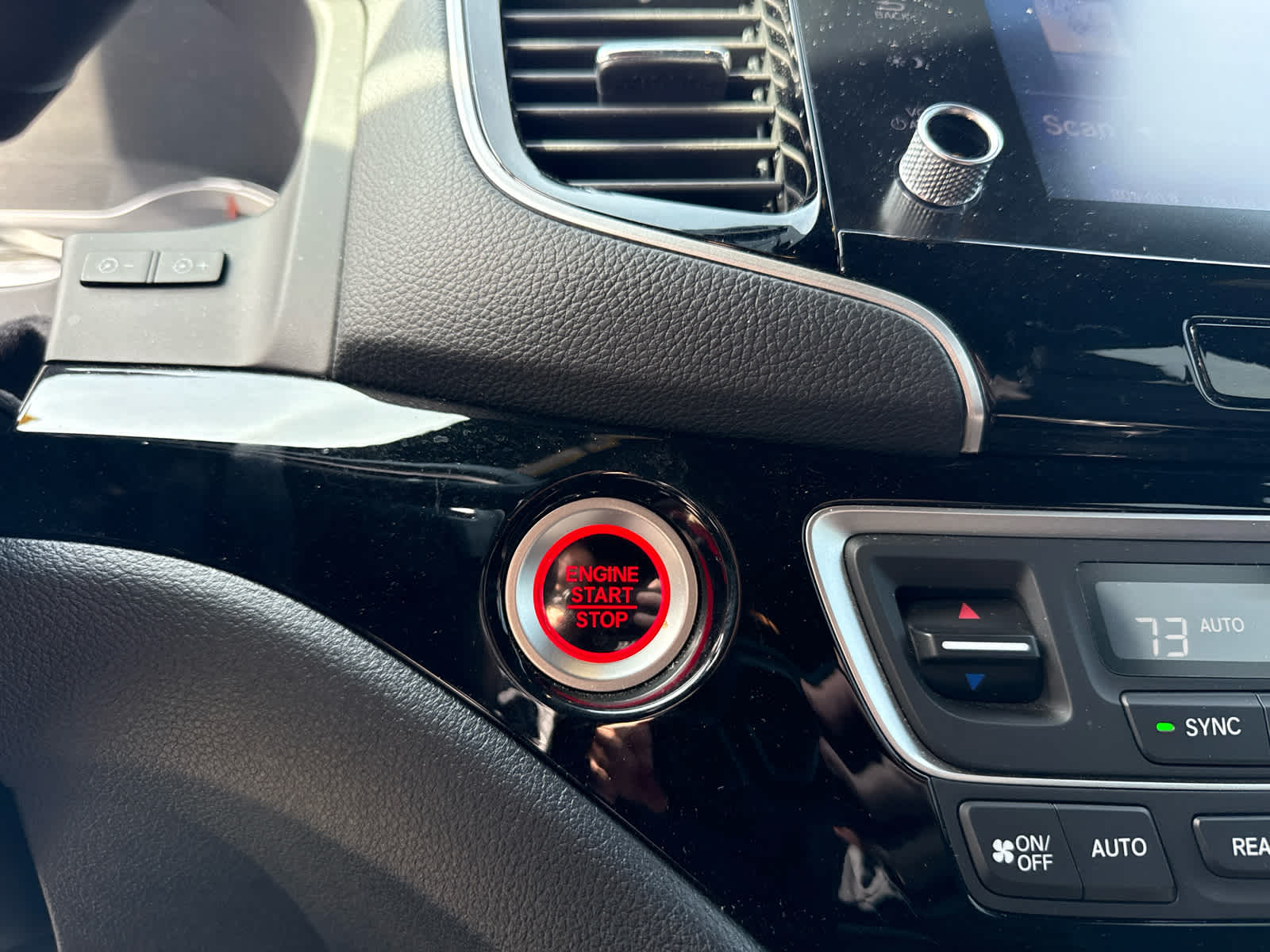 2022 Honda Ridgeline Black Edition