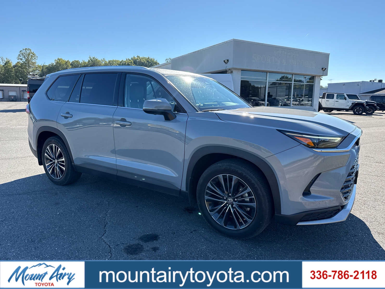2025 Toyota Grand Highlander Hybrid MAX Platinum