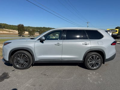 2025 Toyota Grand Highlander Hybrid MAX Platinum