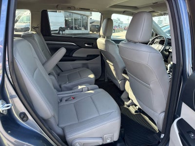 2017 Toyota Highlander Limited