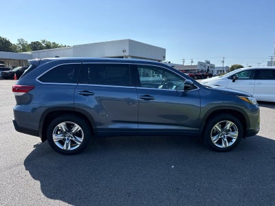 2017 Toyota Highlander Limited