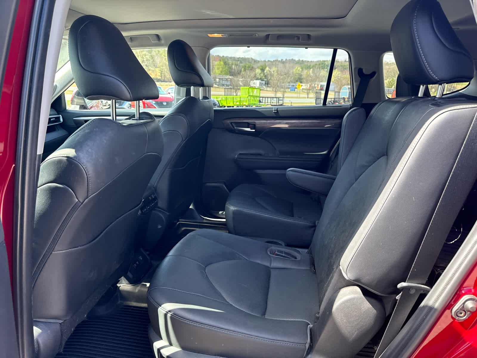 2021 Toyota Highlander Hybrid Platinum