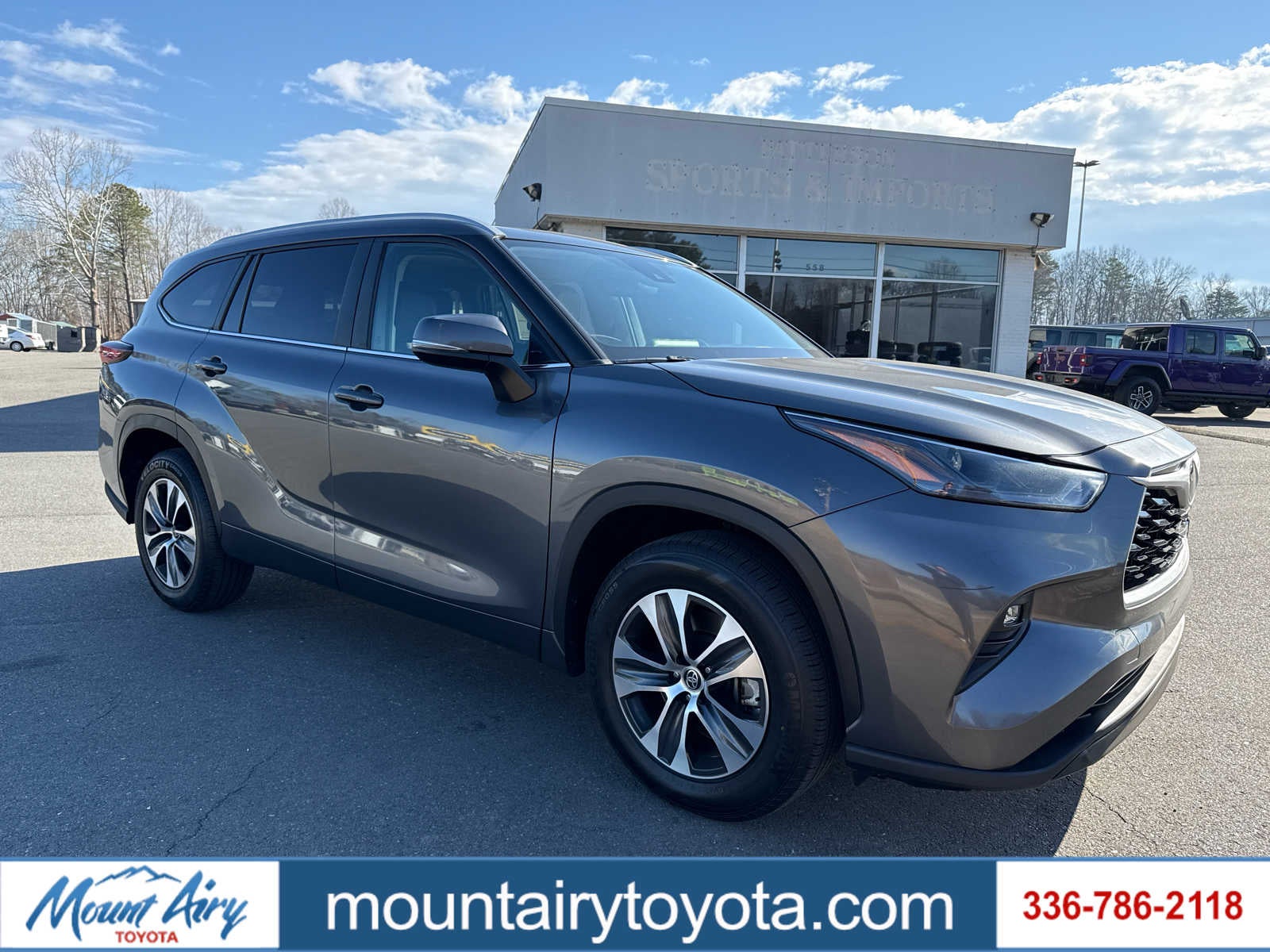 2024 Toyota Highlander XLE
