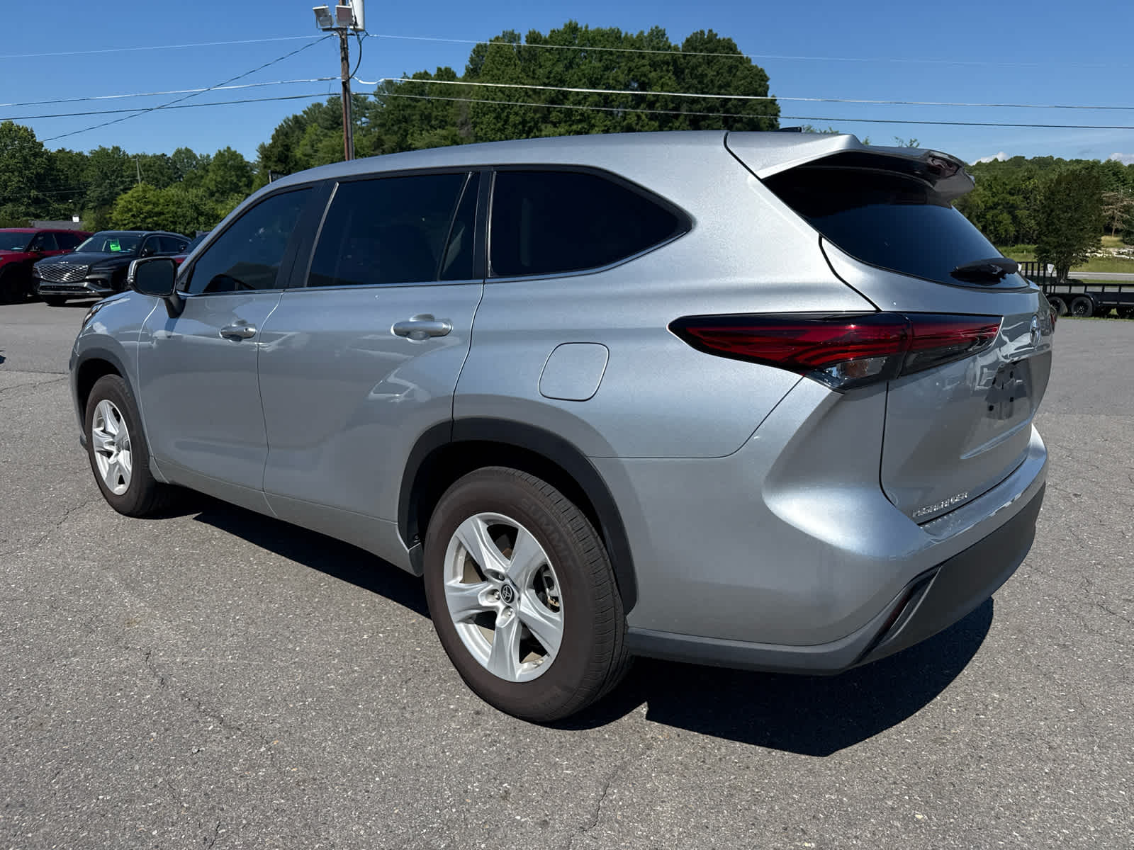 2023 Toyota Highlander L