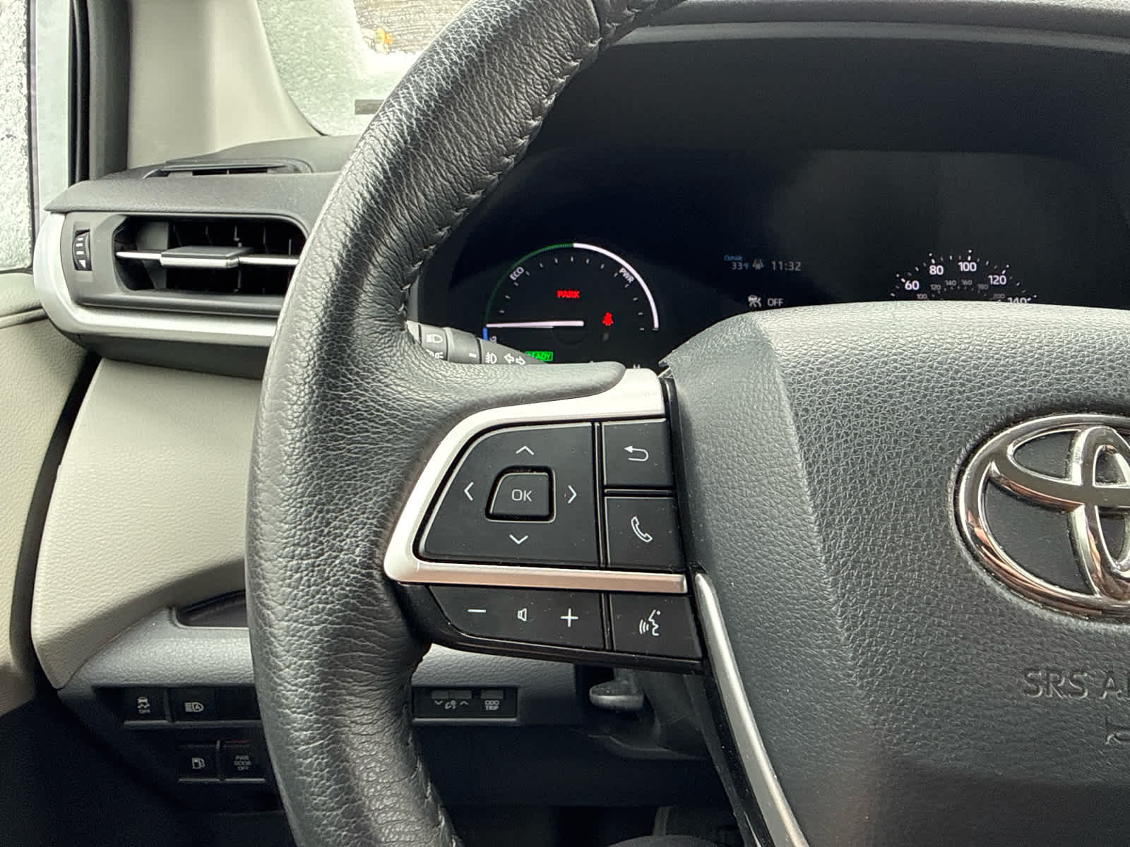 2023 Toyota Sienna XLE