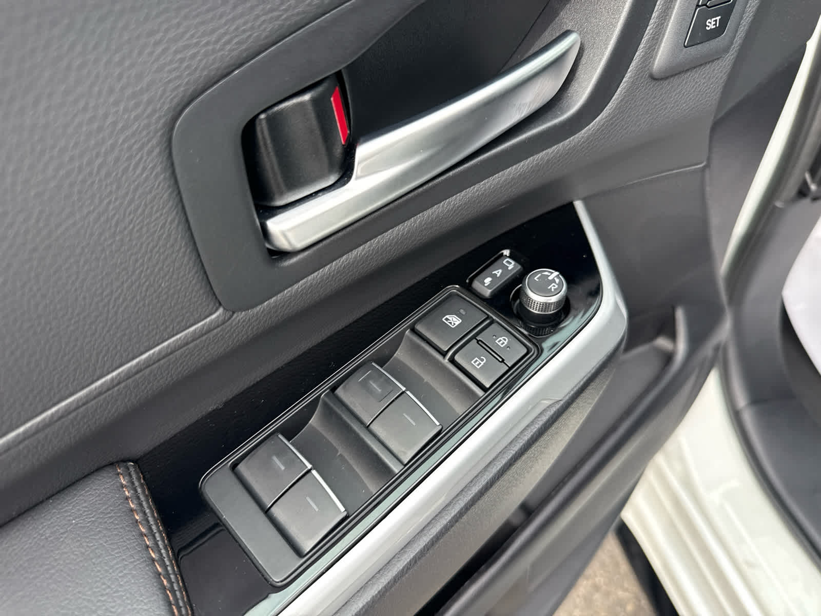 2025 Toyota Sienna Limited
