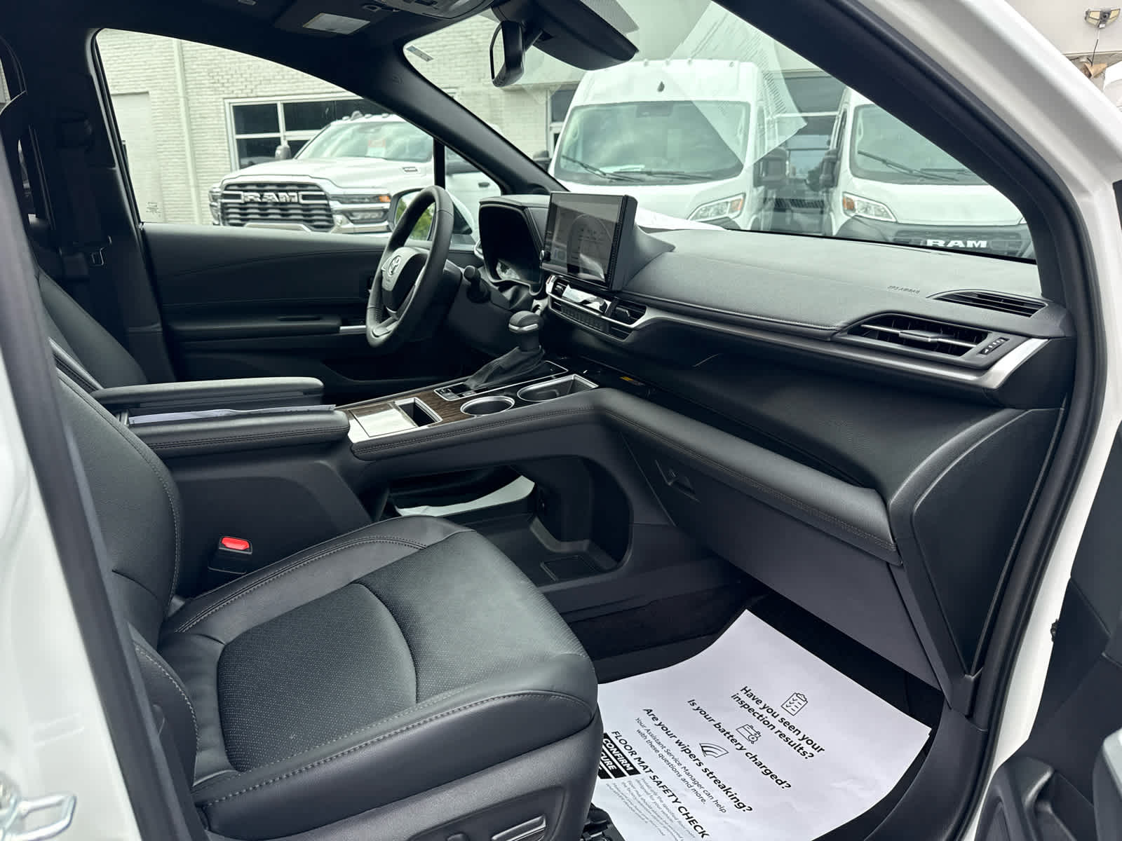 2025 Toyota Sienna Limited