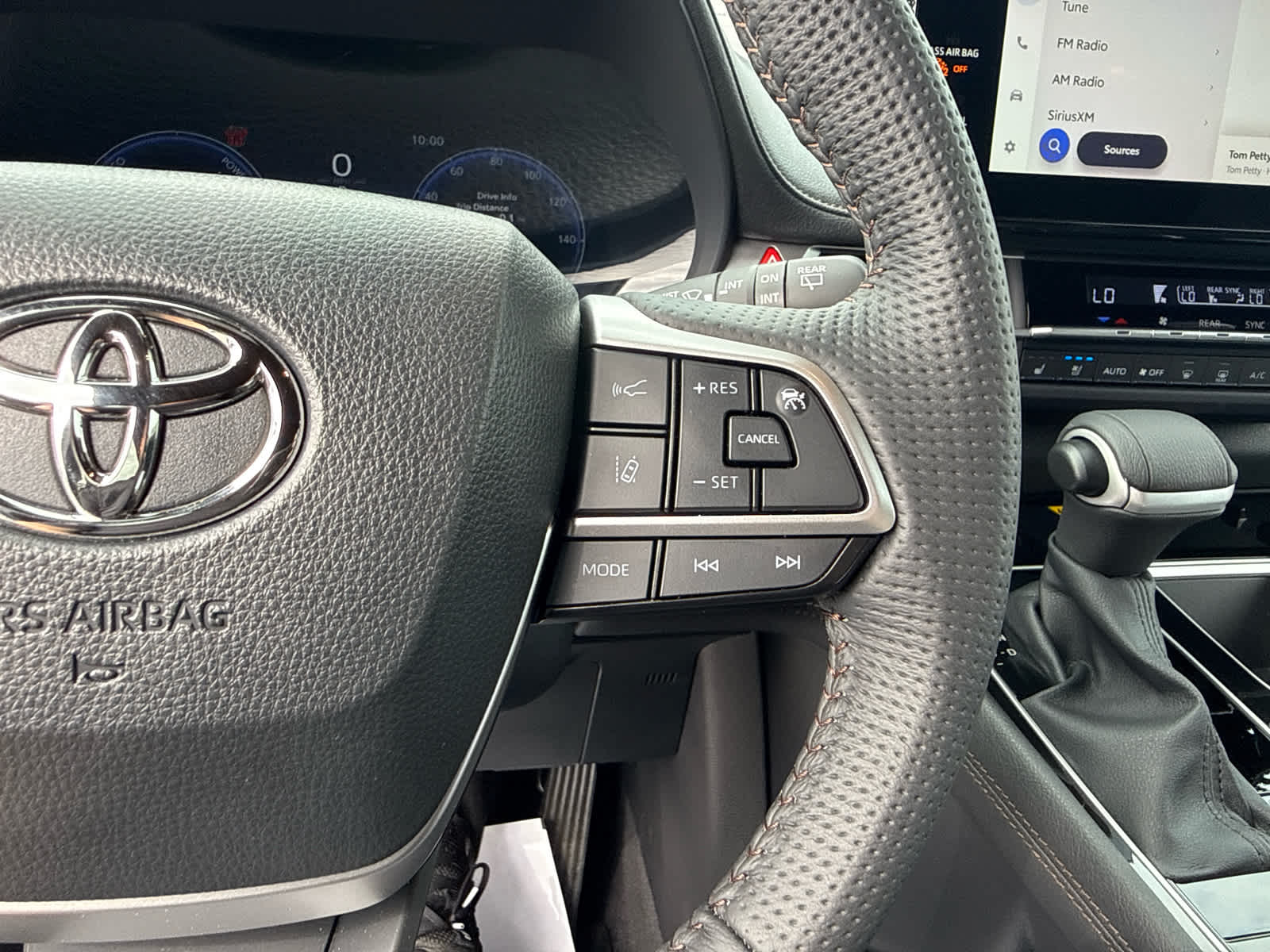 2025 Toyota Sienna Limited