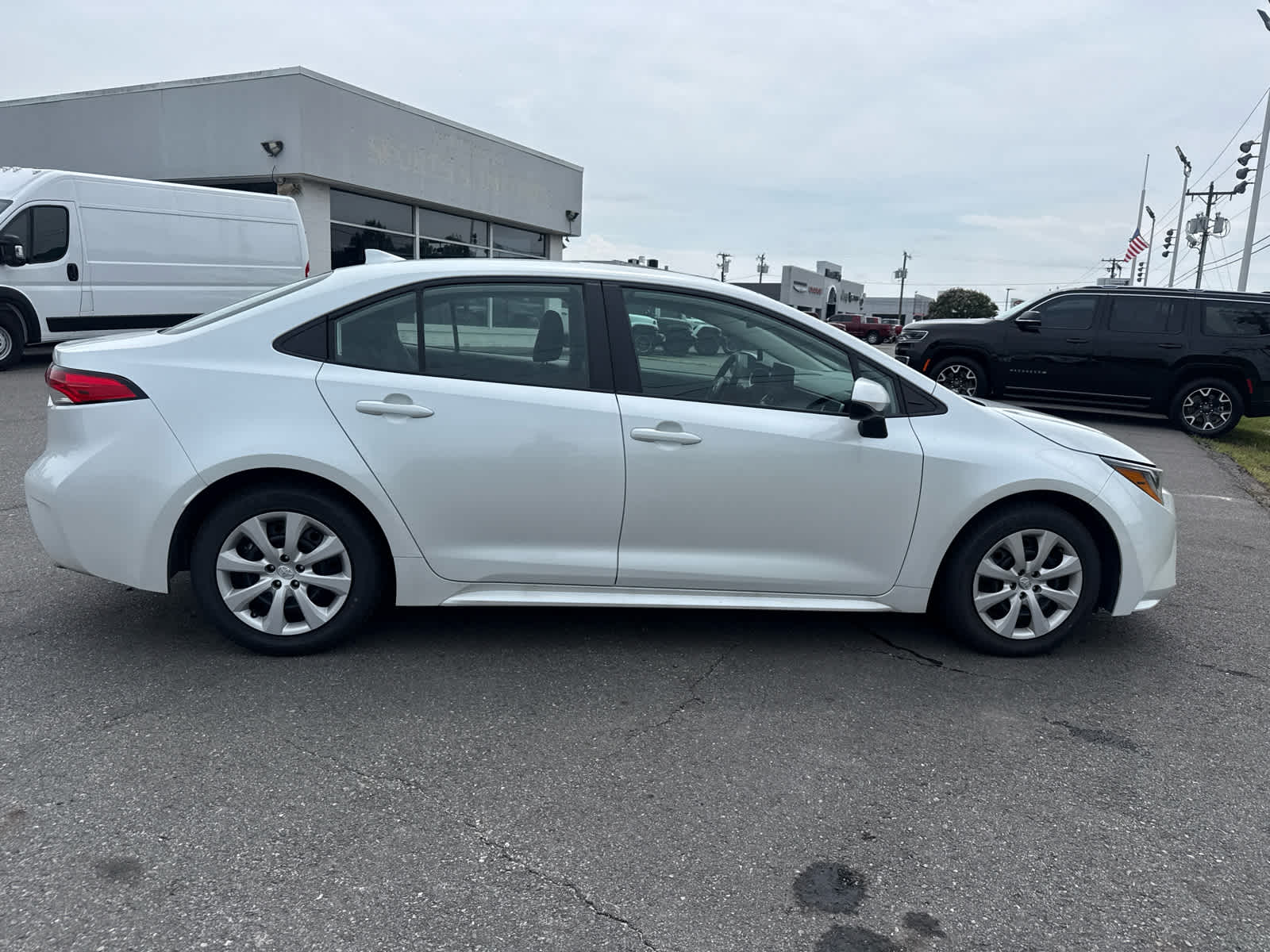 2025 Toyota Corolla LE