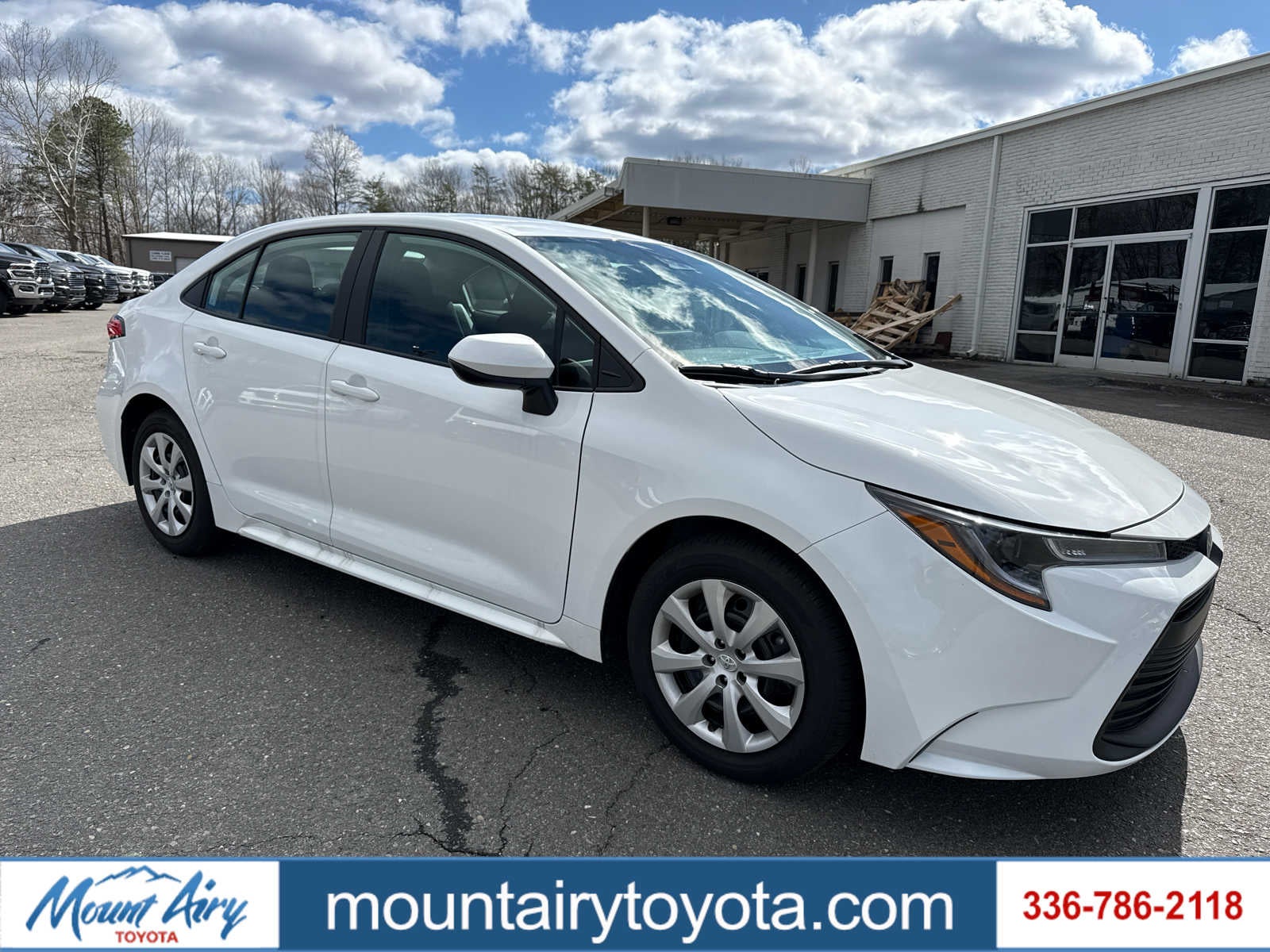 2025 Toyota Corolla LE