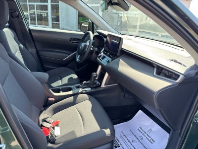 2024 Toyota Corolla Cross LE