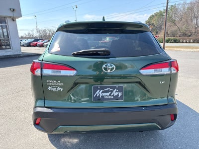 2024 Toyota Corolla Cross LE