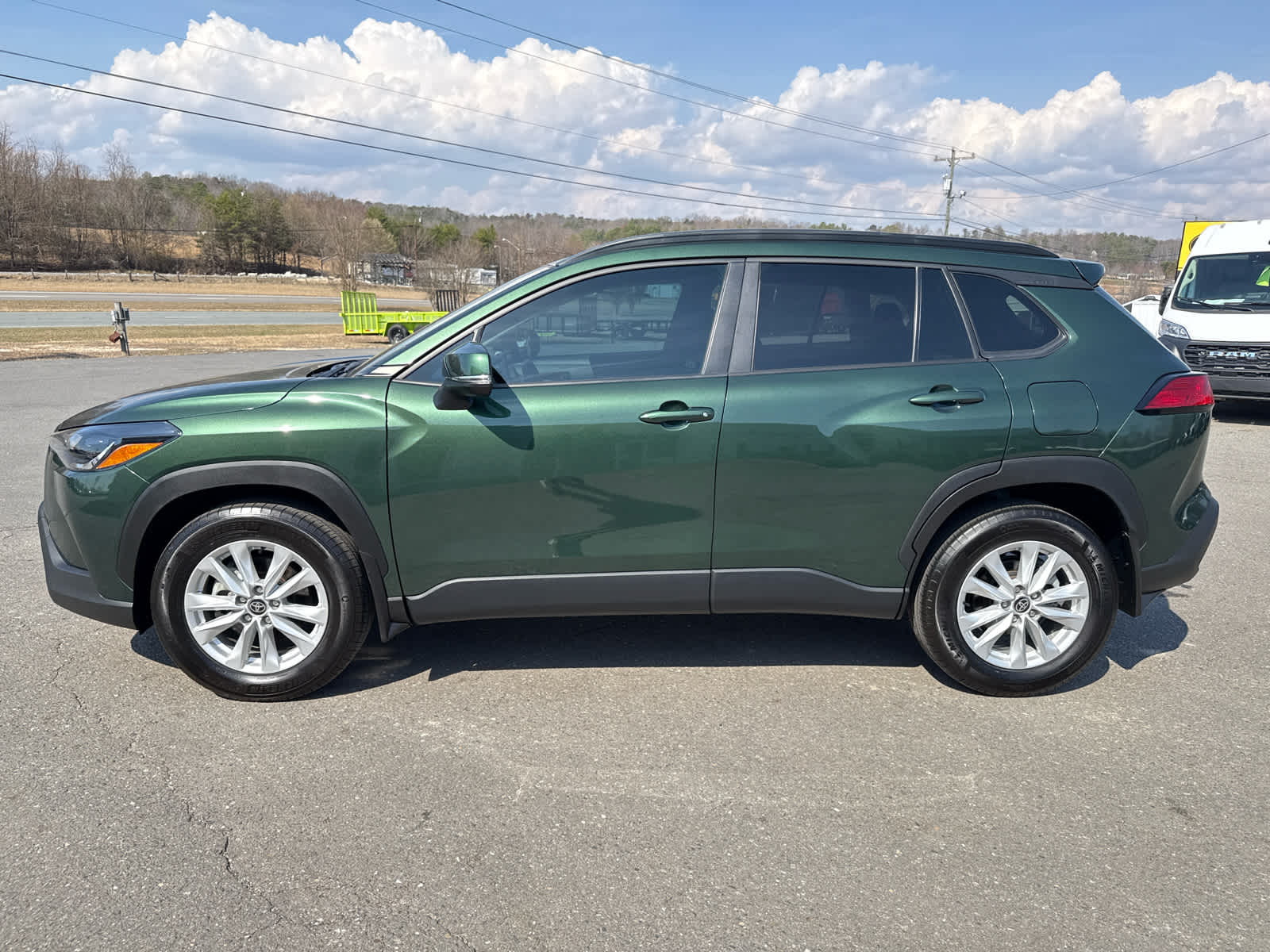 2024 Toyota Corolla Cross LE