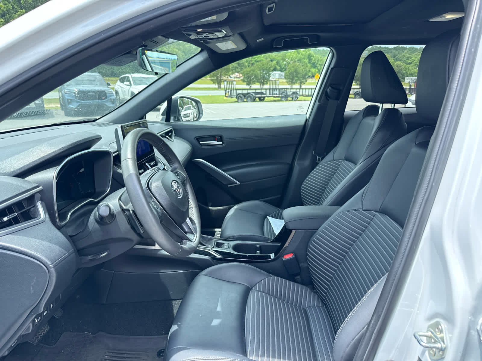 2024 Toyota Corolla Cross Hybrid XSE