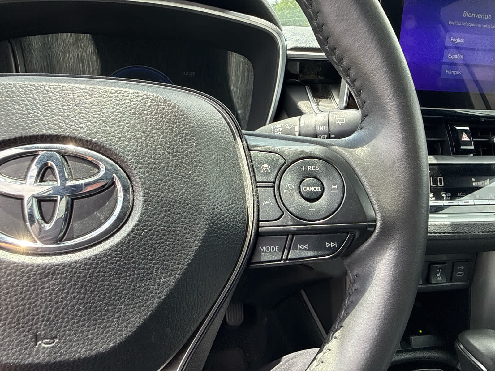 2024 Toyota Corolla Cross Hybrid XSE