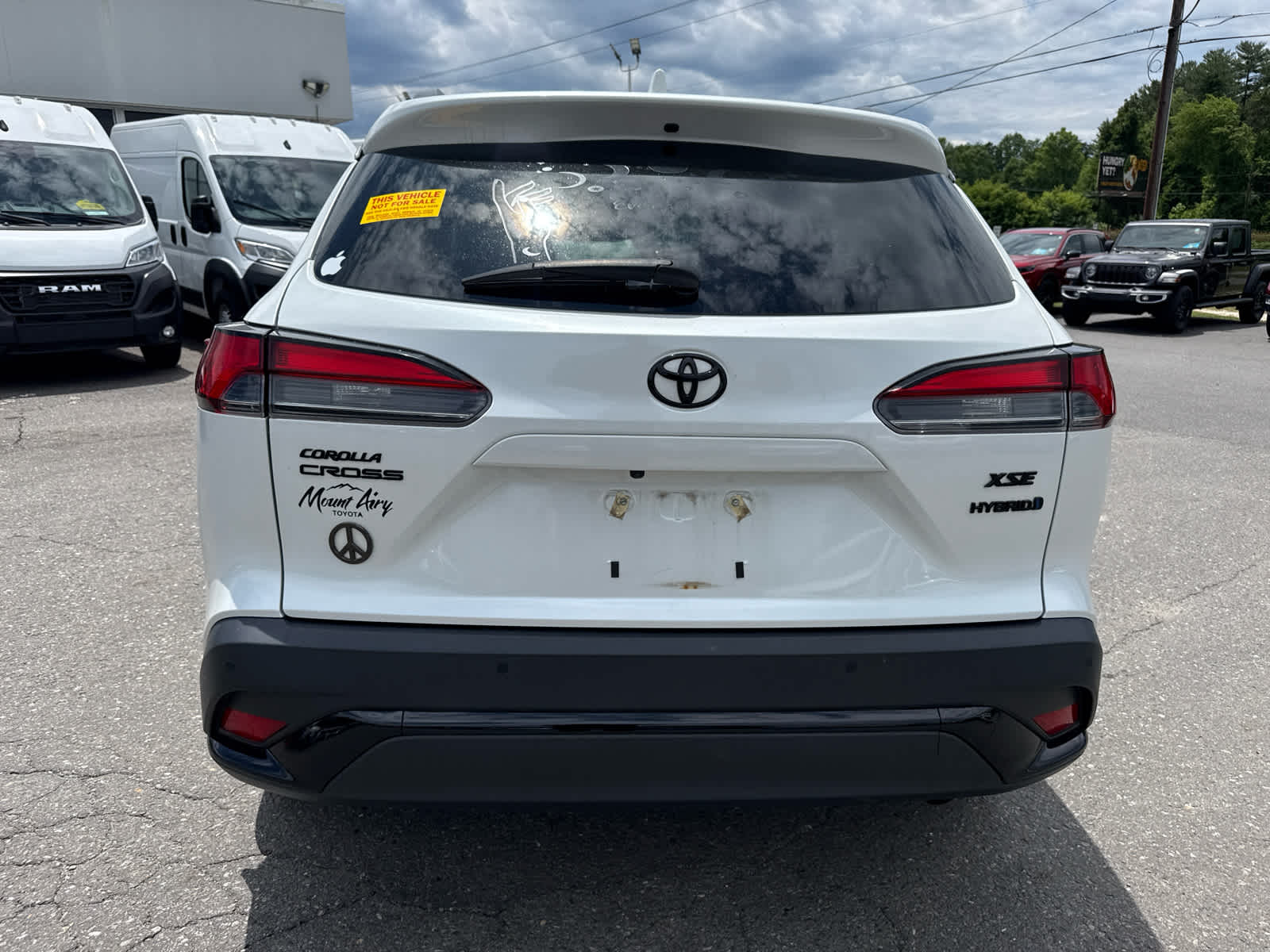 2024 Toyota Corolla Cross Hybrid XSE