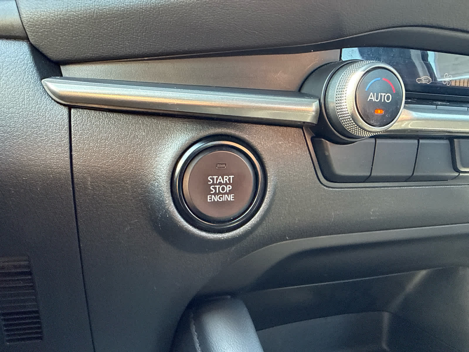 2024 Mazda Mazda3 Hatchback 2.5 S Select Sport