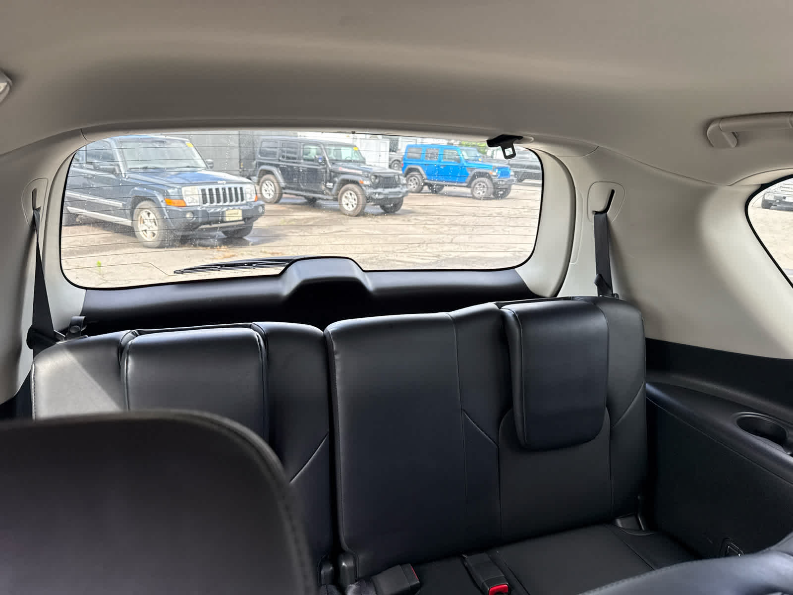 2024 Nissan Armada SV