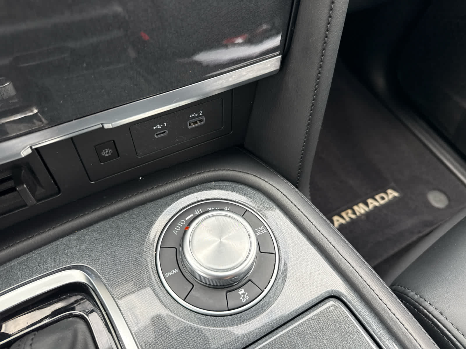 2024 Nissan Armada SV