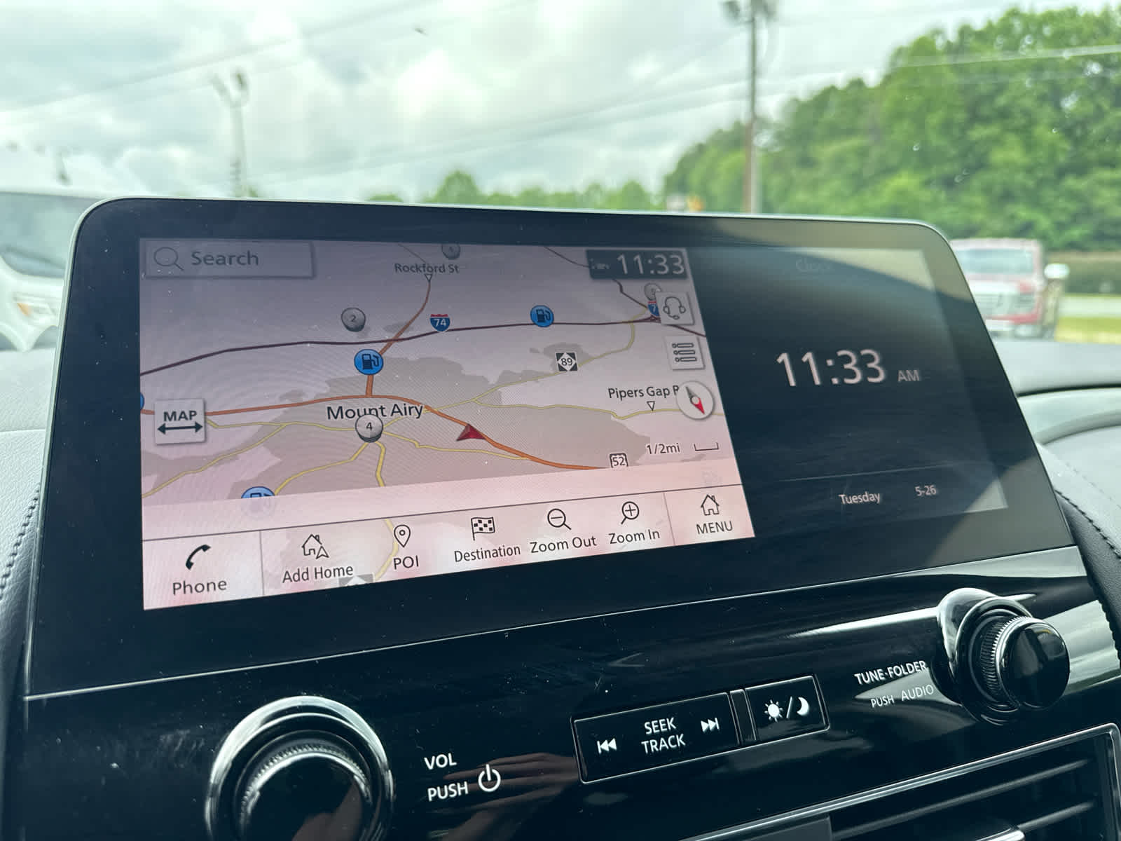 2024 Nissan Armada SV