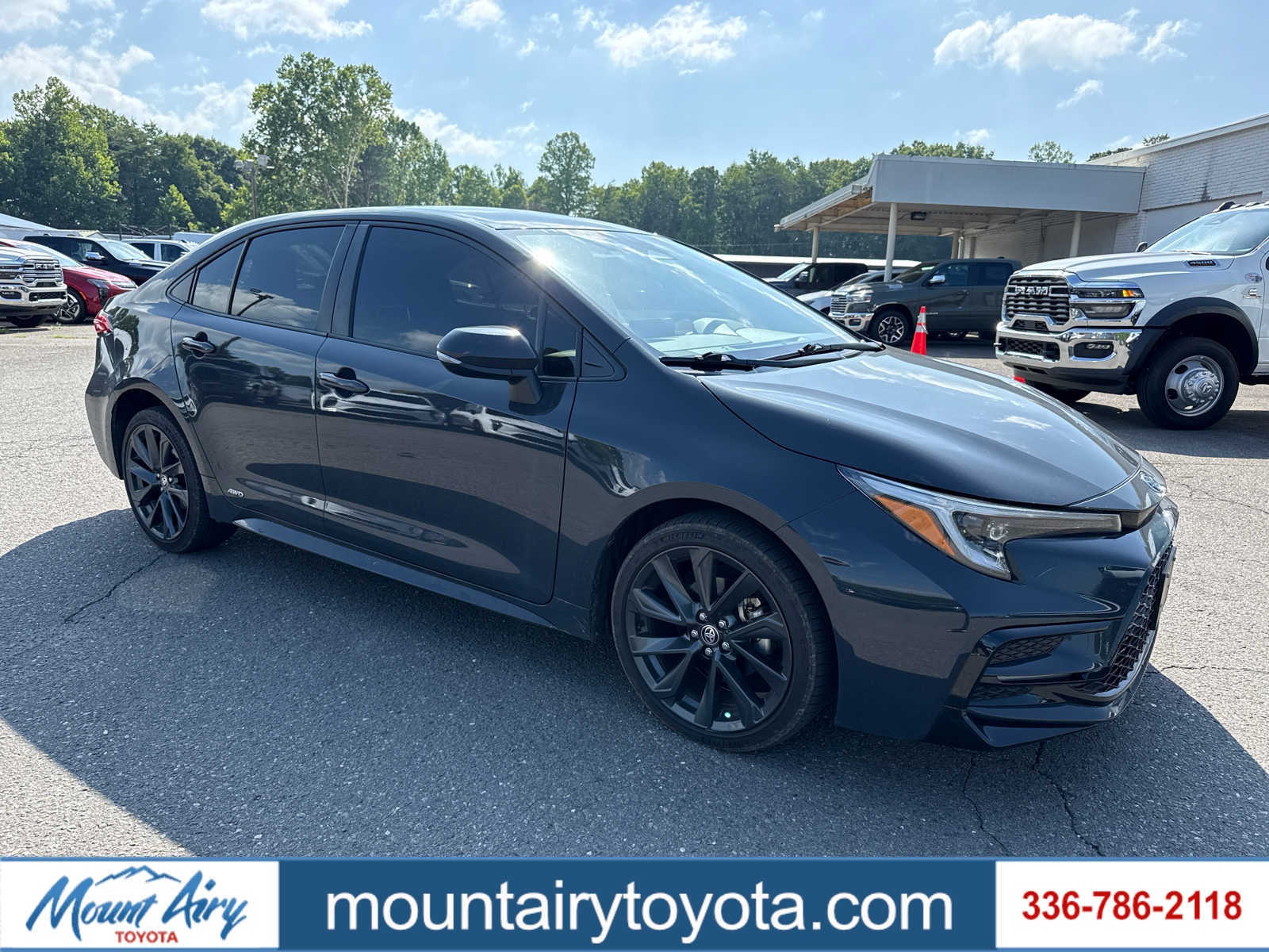 2024 Toyota Corolla Hybrid SE