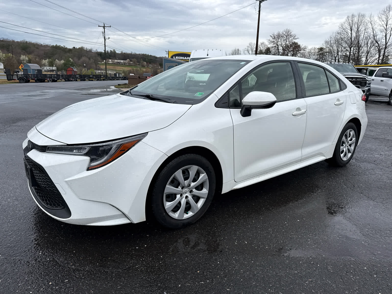 2022 Toyota Corolla LE