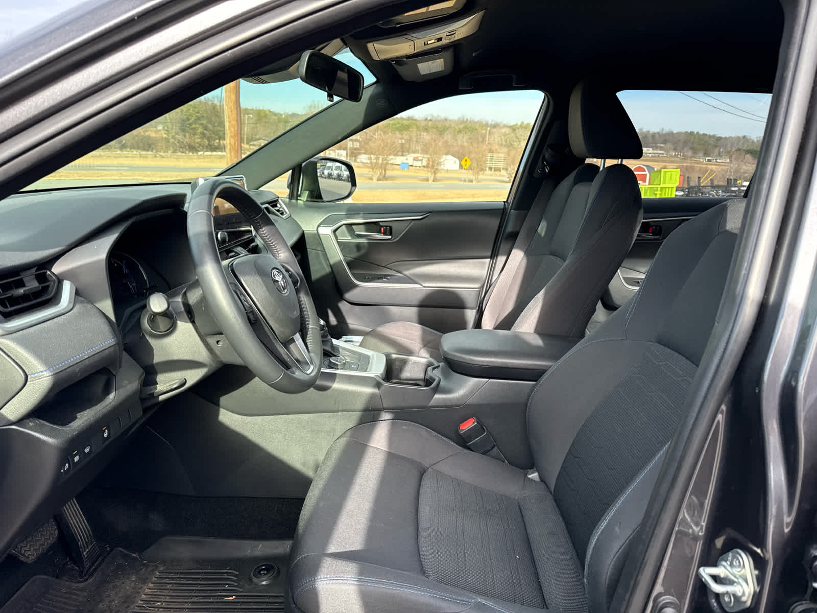 2023 Toyota RAV4 Hybrid SE