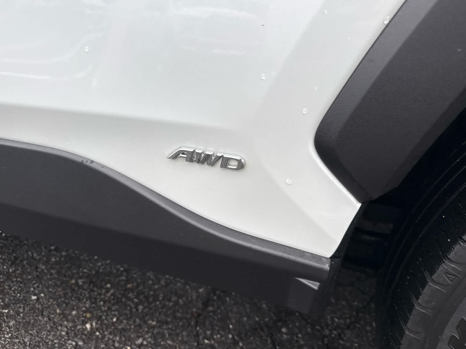 2025 Toyota RAV4 Hybrid XLE Premium