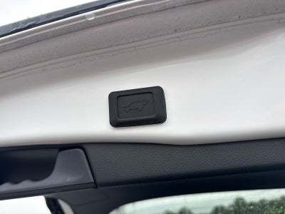 2025 Toyota RAV4 Hybrid XLE Premium