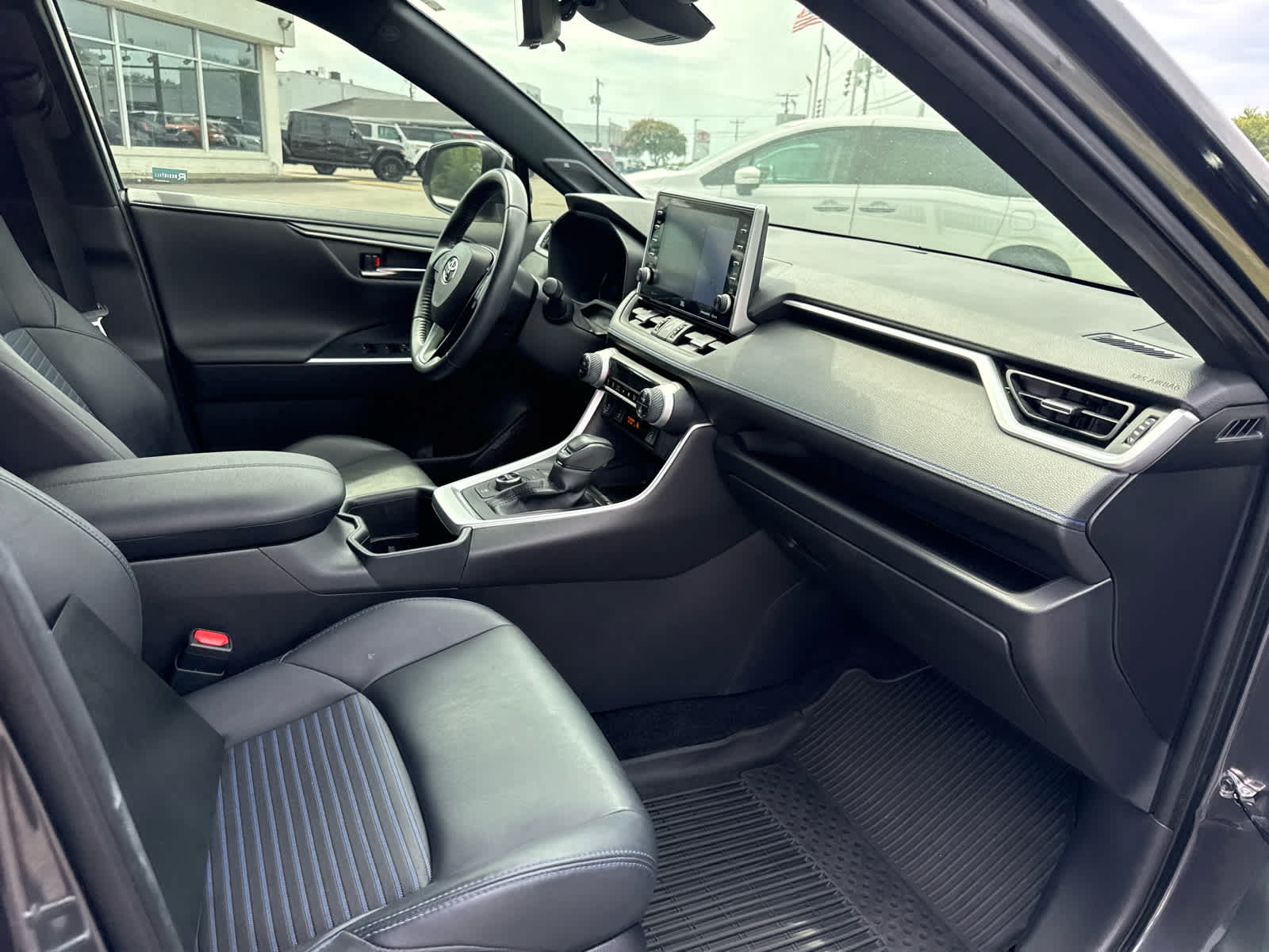 2022 Toyota RAV4 Hybrid XSE