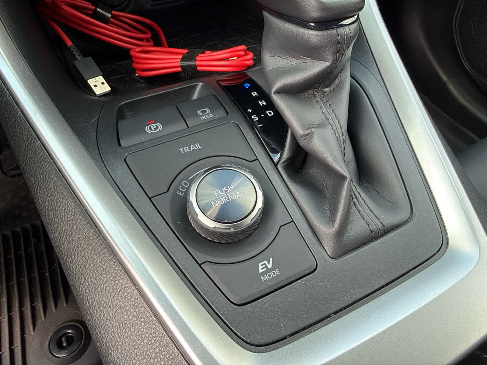 2025 Toyota RAV4 Hybrid XSE