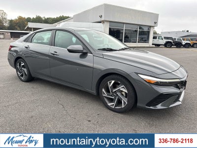 2025 Hyundai Elantra SEL Convenience