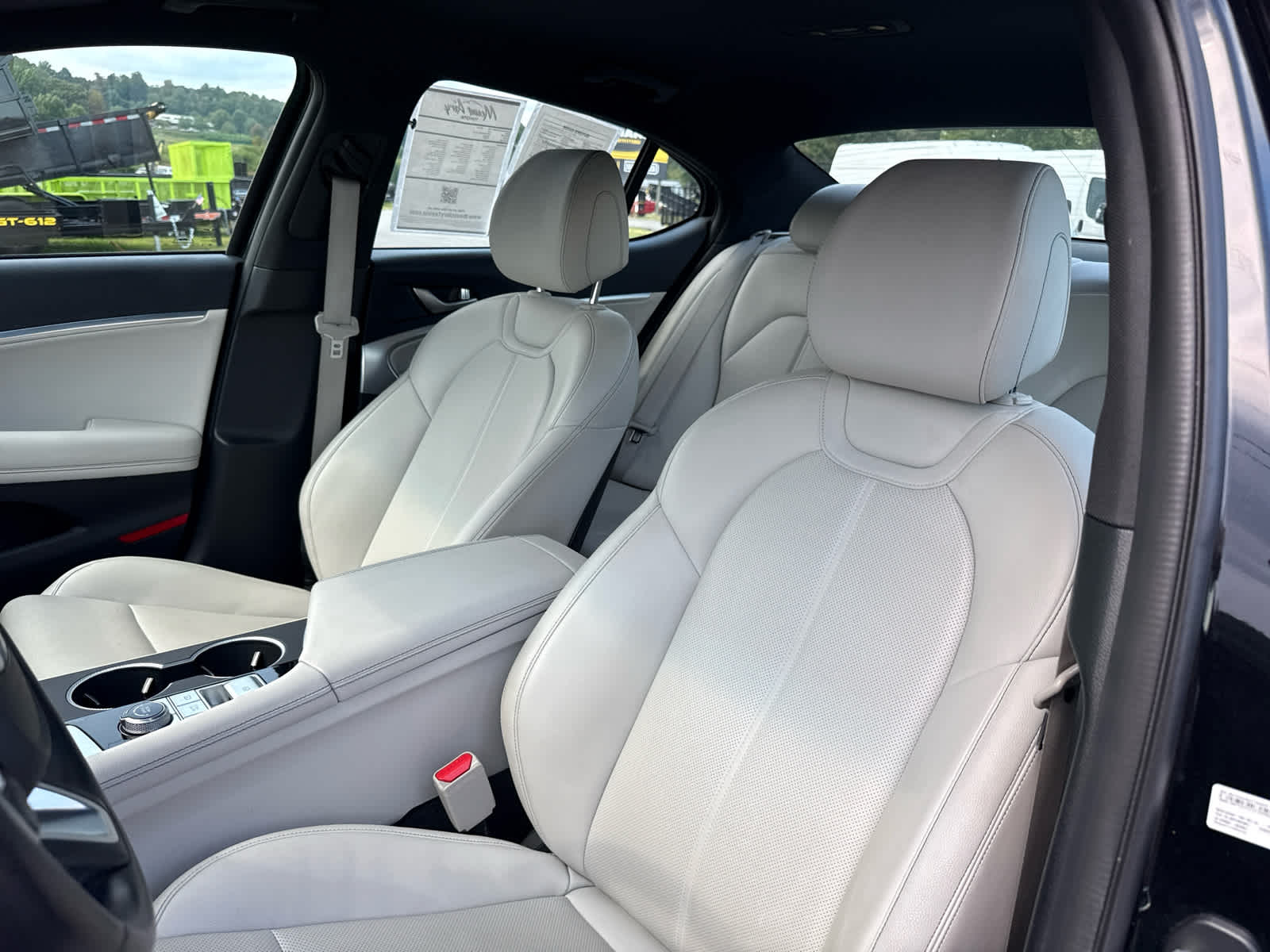 2024 Genesis G70 2.5T