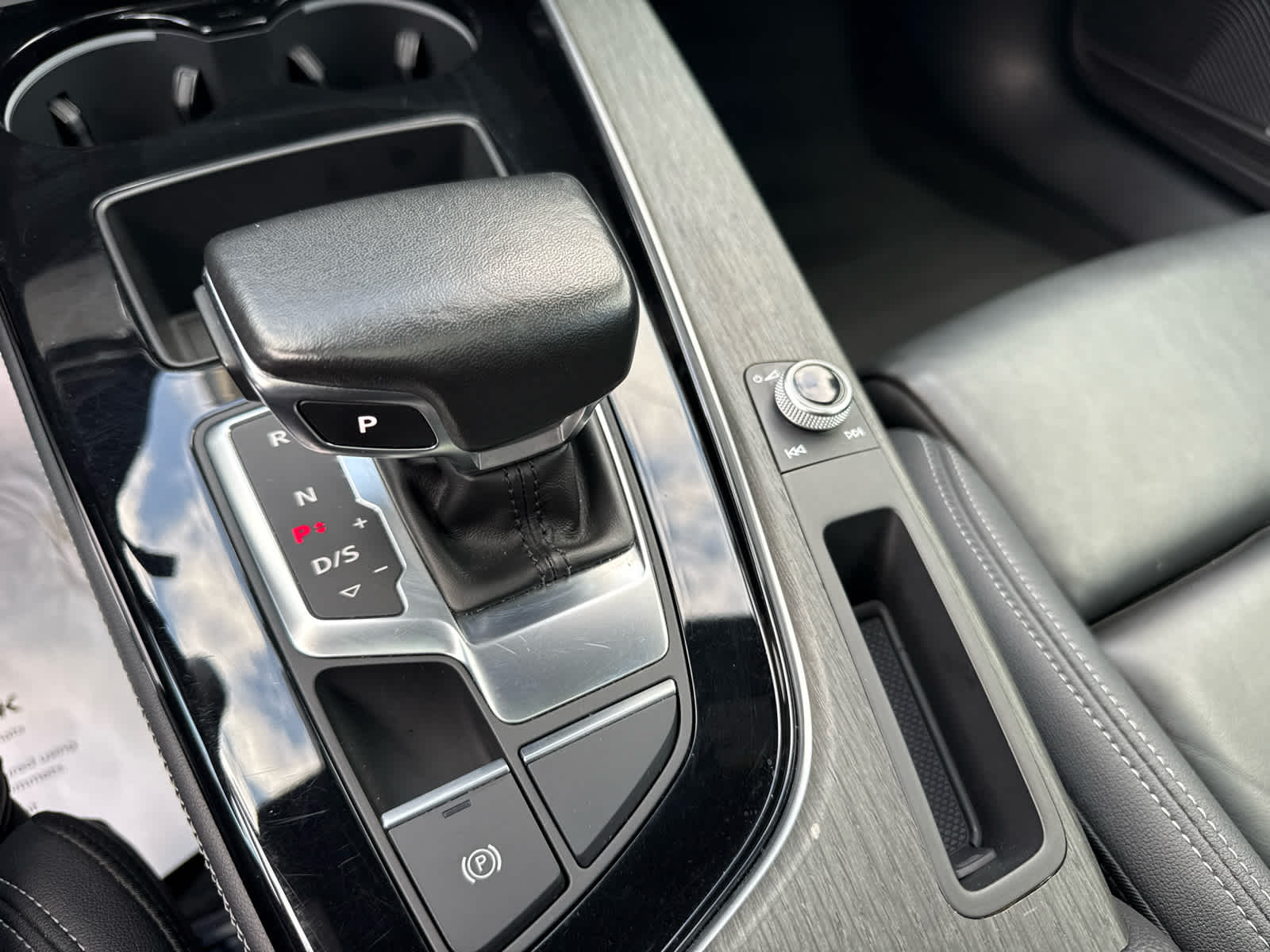 2024 Audi A4 Sedan S line Premium Plus