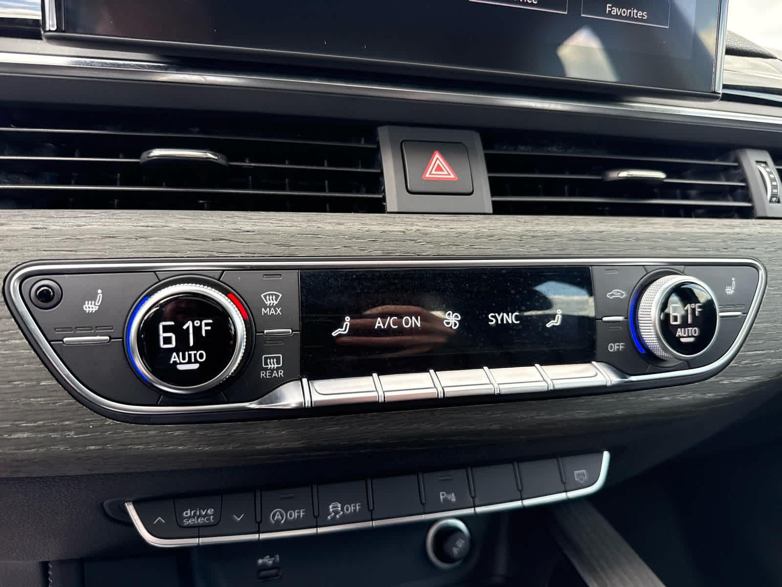 2024 Audi A4 Sedan S line Premium Plus