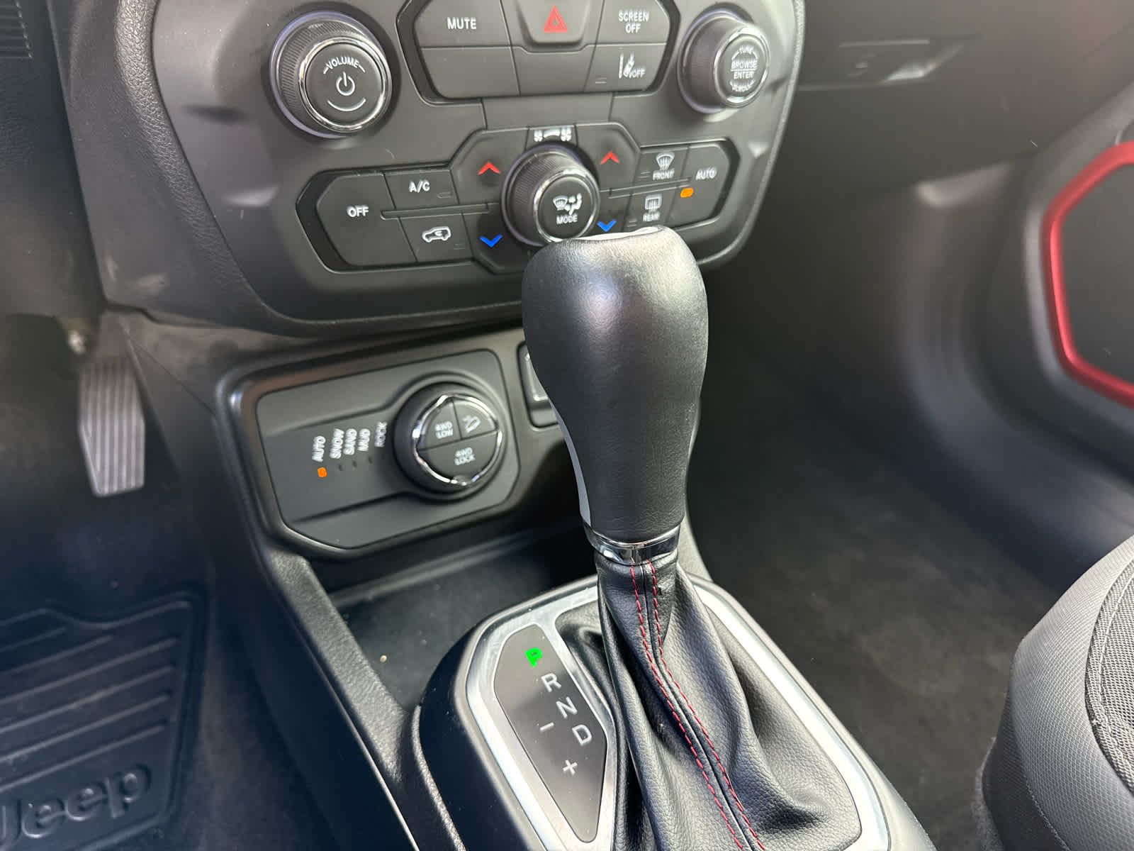 2023 Jeep Renegade Trailhawk