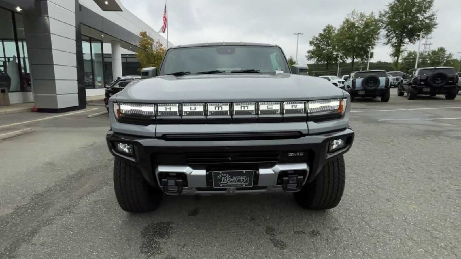 2025 GMC HUMMER EV SUV 2X