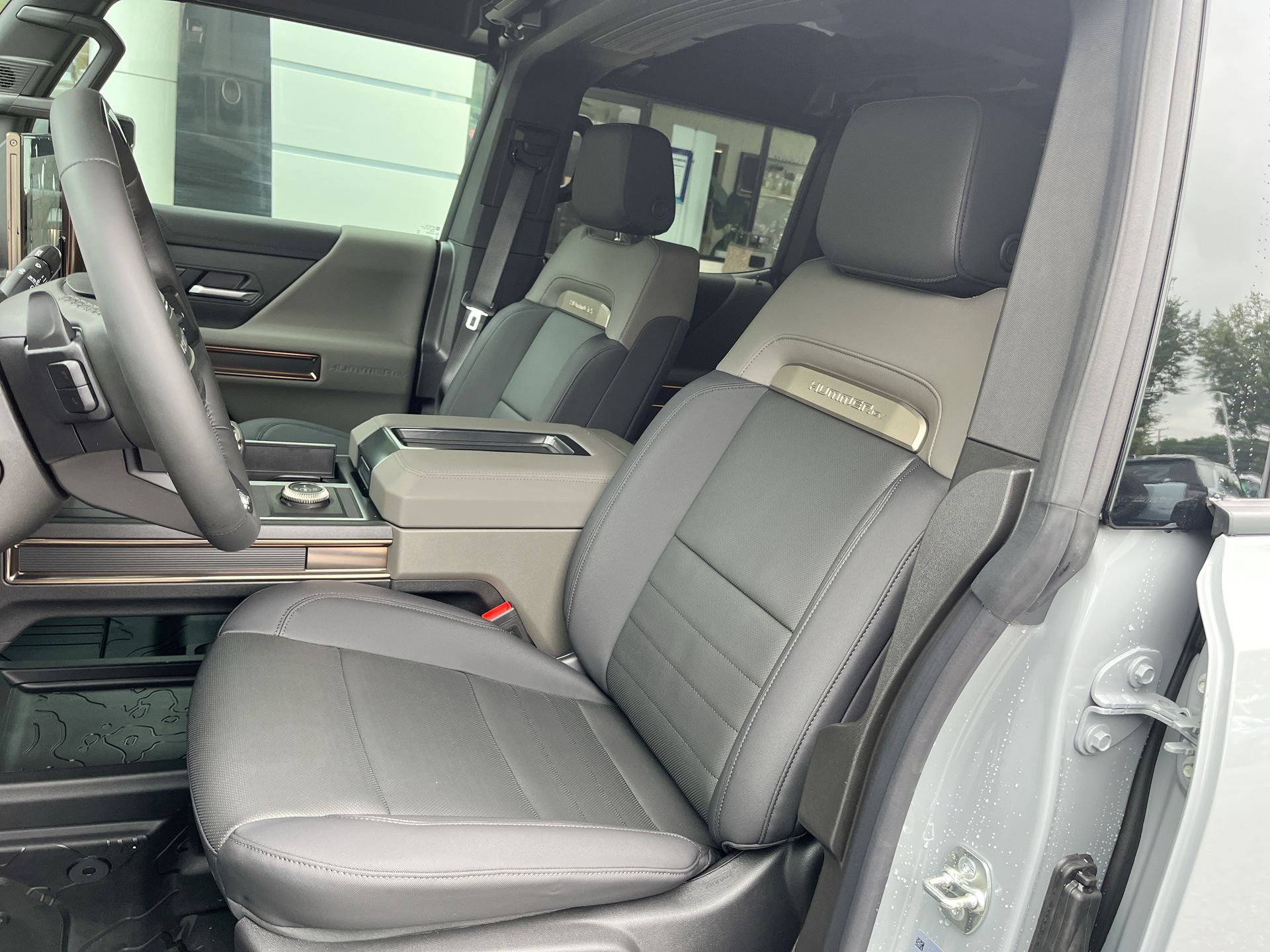 2025 GMC HUMMER EV SUV 2X