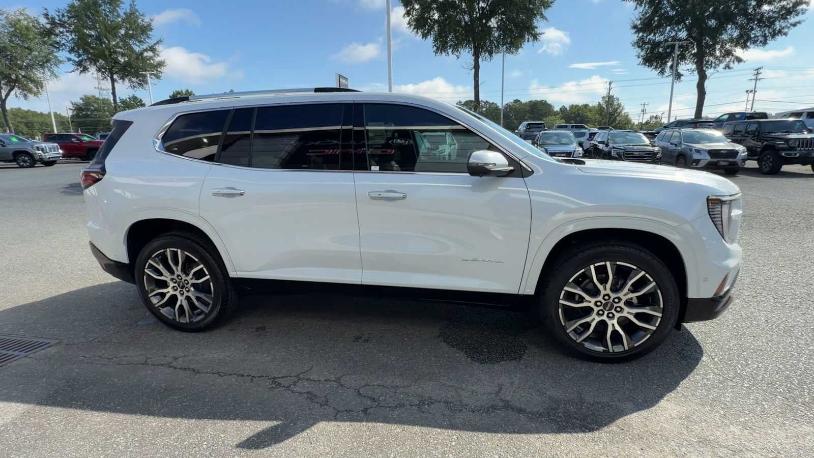 2026 GMC Acadia Denali Ultimate