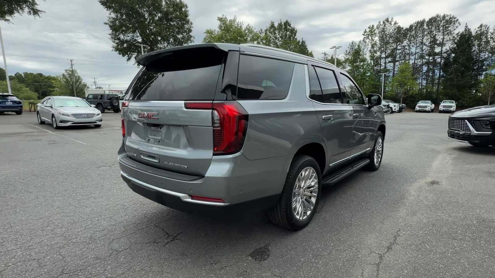 2026 GMC Yukon Elevation