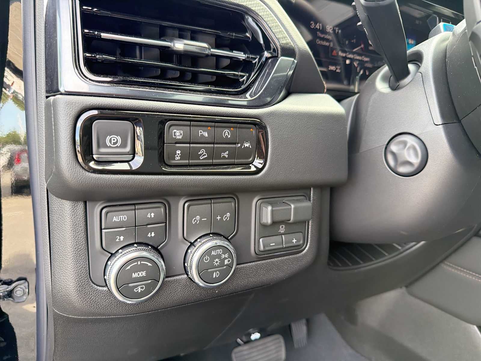 2027 GMC Yukon AT4
