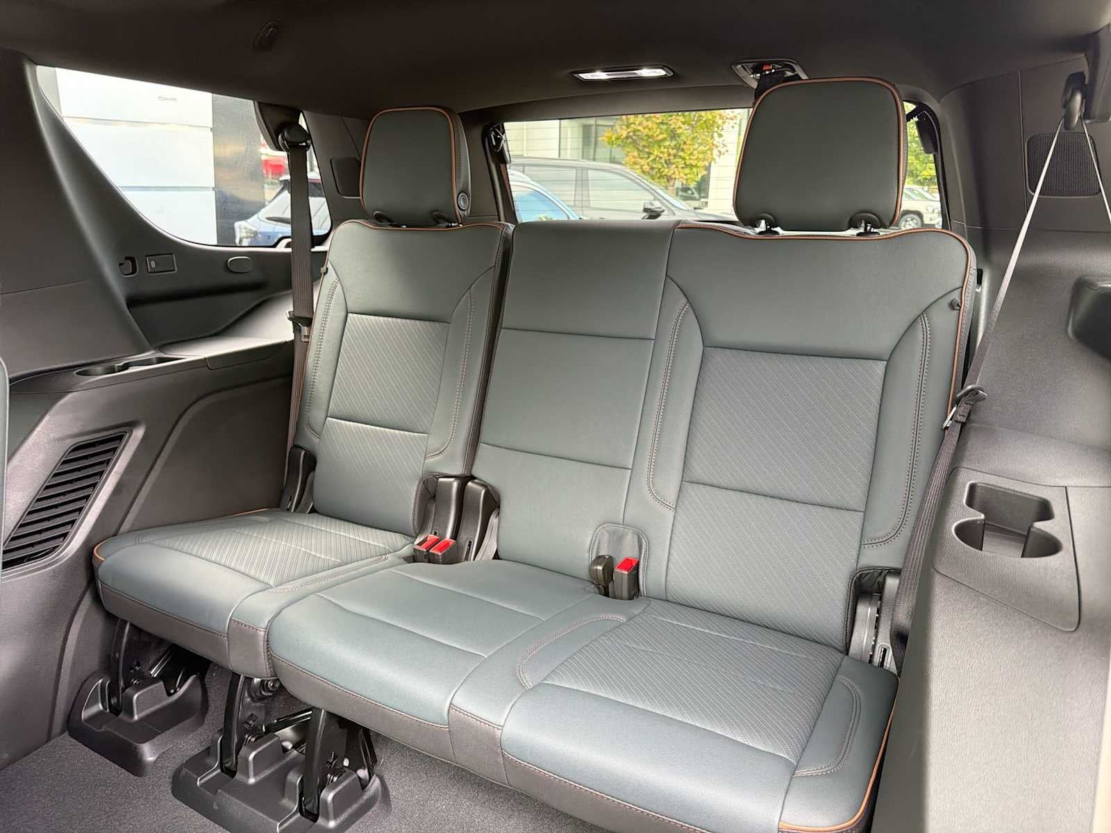 2027 GMC Yukon AT4