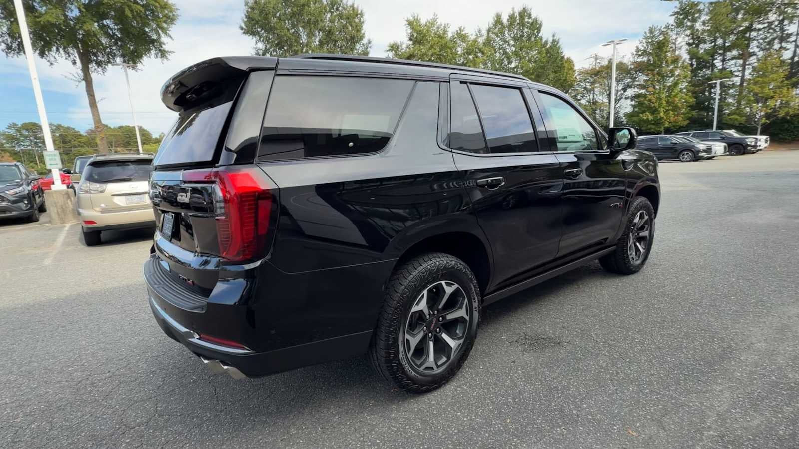2027 GMC Yukon AT4